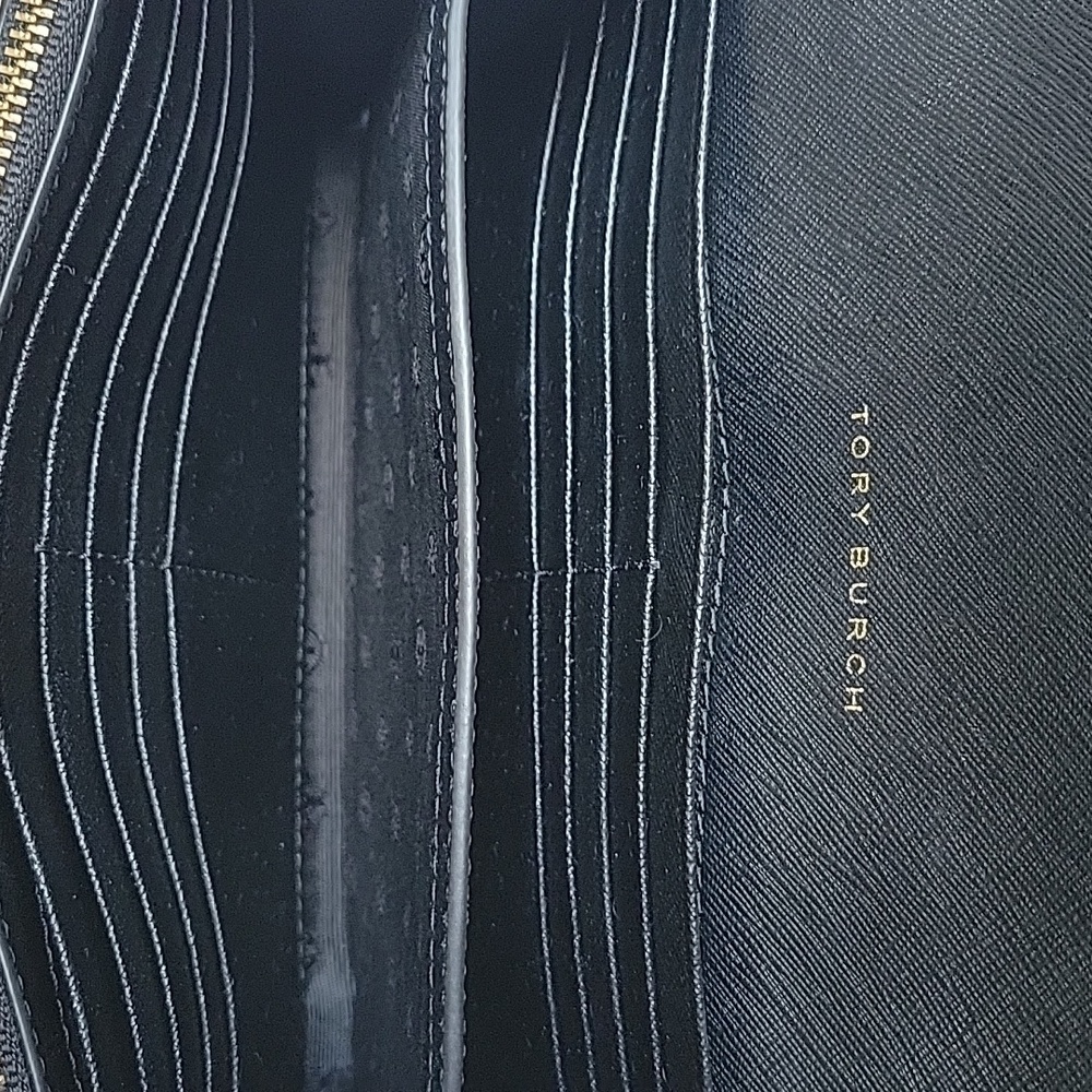 Tory Burch Convertible Crossbody - Picture 11 of 15